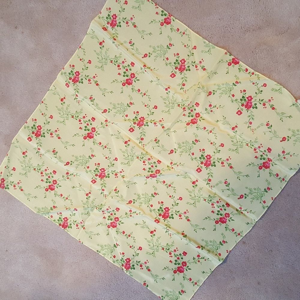 100 % Silk 20 inch square scarf.  Made in Italy.